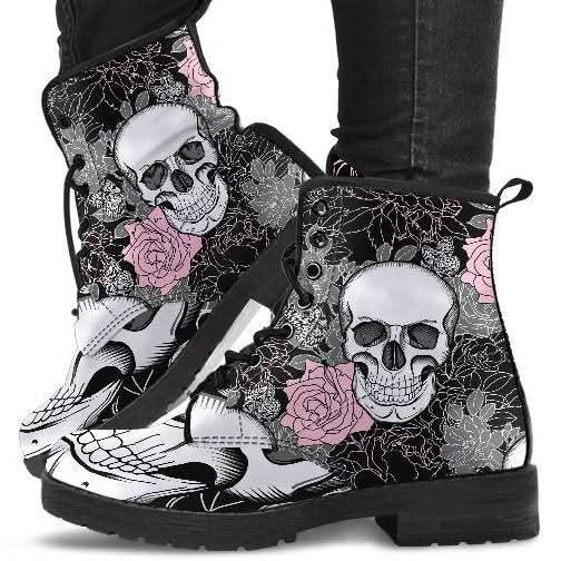 Cozy Skull & Rose Winter Boots - Style Meets Comfort! - 35 - Boots