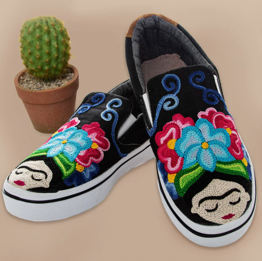 FRIDA - Trendy Sneakers with Fashionable Design - 35 - Sneakers