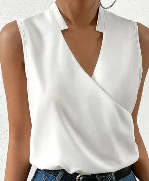 Stylish sleeveless top in timeless solid design - White / XS - Blouse